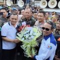 Gubernur Jateng Bersama Kapolda dan Pangdam Temui Massa Aksi May Day, Gubernur Lakukan Orasi di Depan Peserta Unras