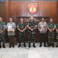 Pangdam IV/Diponegoro Serahkan Dukungan Kamera Profesional dan Seragam Tactical Office ke Pendam