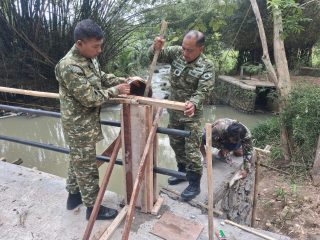 Pembangunan Jembatan ARMCO di Desa Bakalrejo Masuki Tahap Pengecoran Tiang