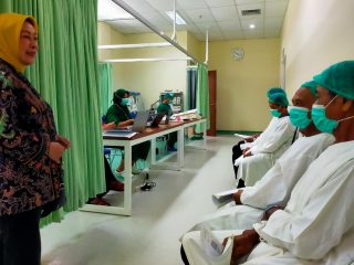 Peringati HLUN, RSUD RAA Soewondo Pati Gelar Operasi Katarak Gratis Bersama Sentra Margo Laras