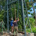 Pengerjaan Jembatan Gantung Garuda Masuki Tahap Pengecatan Gapura Besi