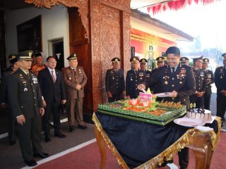 Dandim 0714/Salatiga Beri Kejutan HUT Bhayangkara ke-80, Pererat Sinergitas TNI–Polri