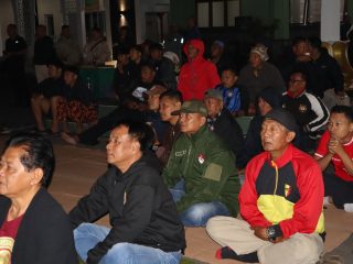 Partai Panas Portugal Vs Spanyol! Kodim 0714/Salatiga Kembali Gelar Nobar Bersama Warga, Semangat Suporter Tak Luntur Meski Dingin Menyelimuti Malam