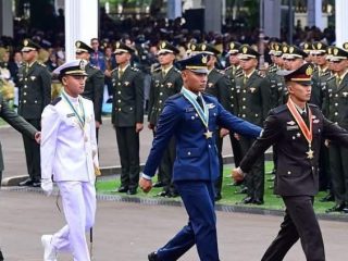 Pimpin Upacara Praspa 2026, Presiden Prabowo Lantik 1.177 Perwira Remaja TNI-Polri