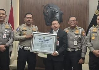 Inovasi Pelayanan Publik Modern, Korlantas Polri Raih Penghargaan Presisi Berkat SIM Digital dan e-BPKB