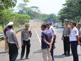 Tim Polda Jateng Cek Jalur Penyelamat JLS Salatiga, Amati Situasi Lalin Penyebab Laka