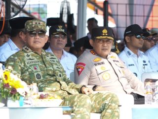 Pangdam IV/Diponegoro Hadiri Apel Akbar Satlinmas se-Jawa Tengah