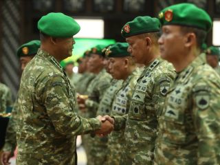 Tongkat Komando Pangdam IV/Diponegoro Beralih, Mayjen TNI Achiruddin, S.E., M.Han., Akhiri Masa Tugas